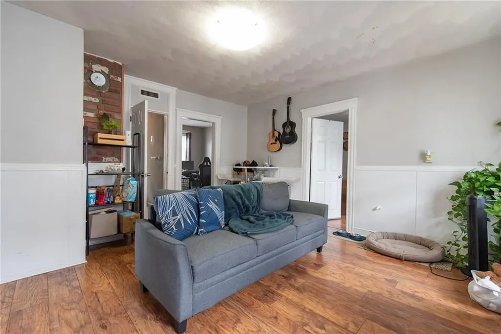 209 Crawford Street Woonsocket RI 02895