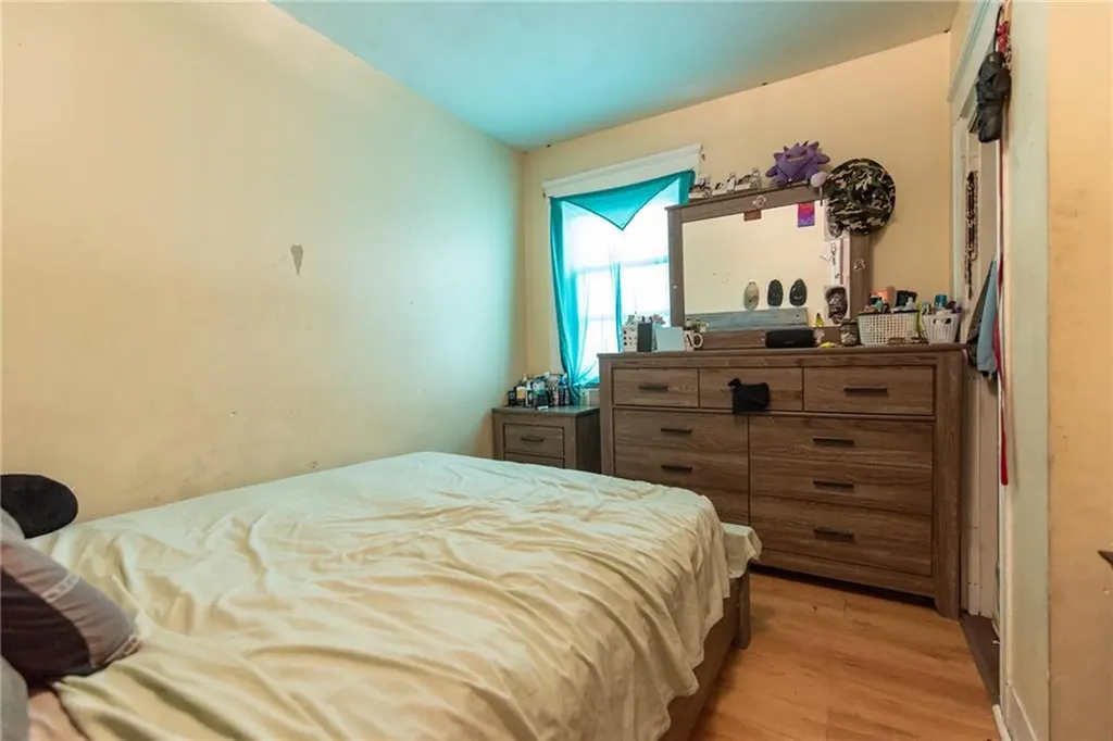 209 Crawford Street Woonsocket RI 02895