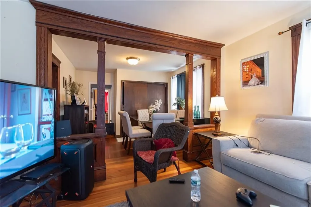 209 Crawford Street Woonsocket RI 02895