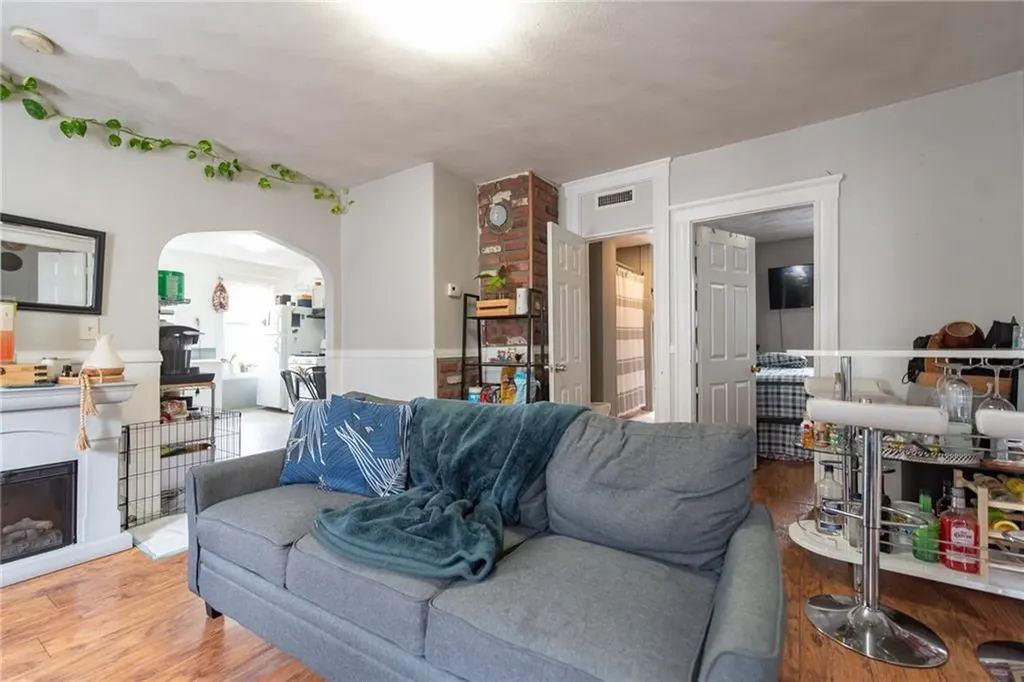 209 Crawford Street Woonsocket RI 02895