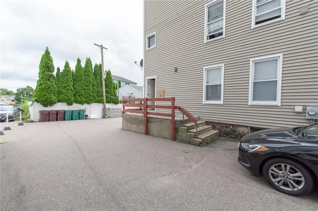 209 Crawford Street Woonsocket RI 02895