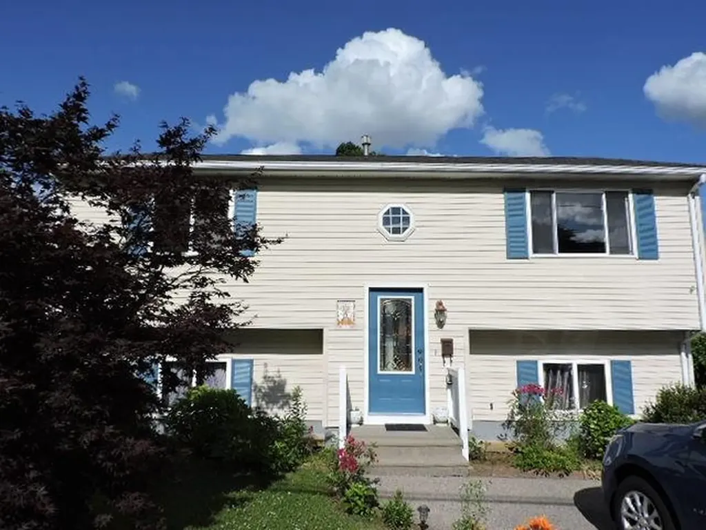 29 Clyde Street West Warwick RI 02893