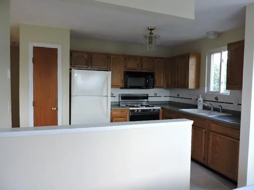29 Clyde Street West Warwick RI 02893