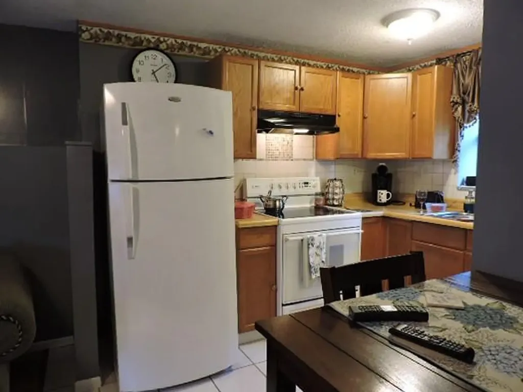 29 Clyde Street West Warwick RI 02893