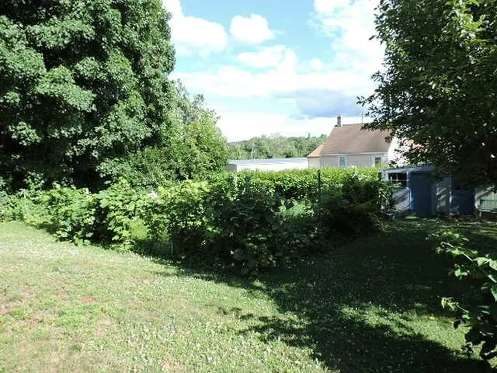 29 Clyde Street West Warwick RI 02893