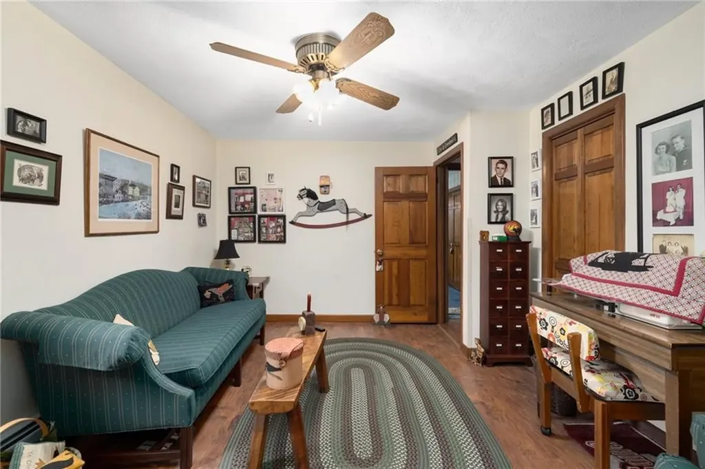 27 Jambray Avenue Warwick RI 02886