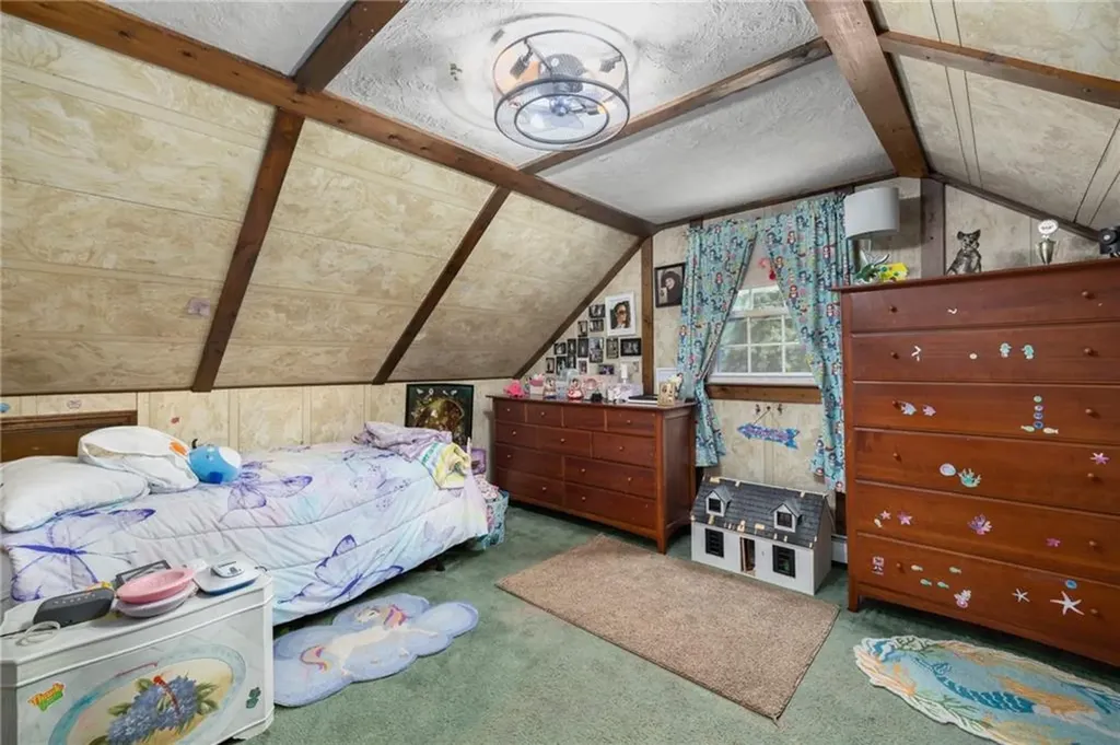 27 Jambray Avenue Warwick RI 02886