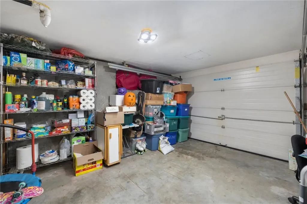 27 Jambray Avenue Warwick RI 02886