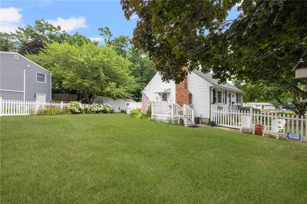 27 Jambray Avenue Warwick RI 02886