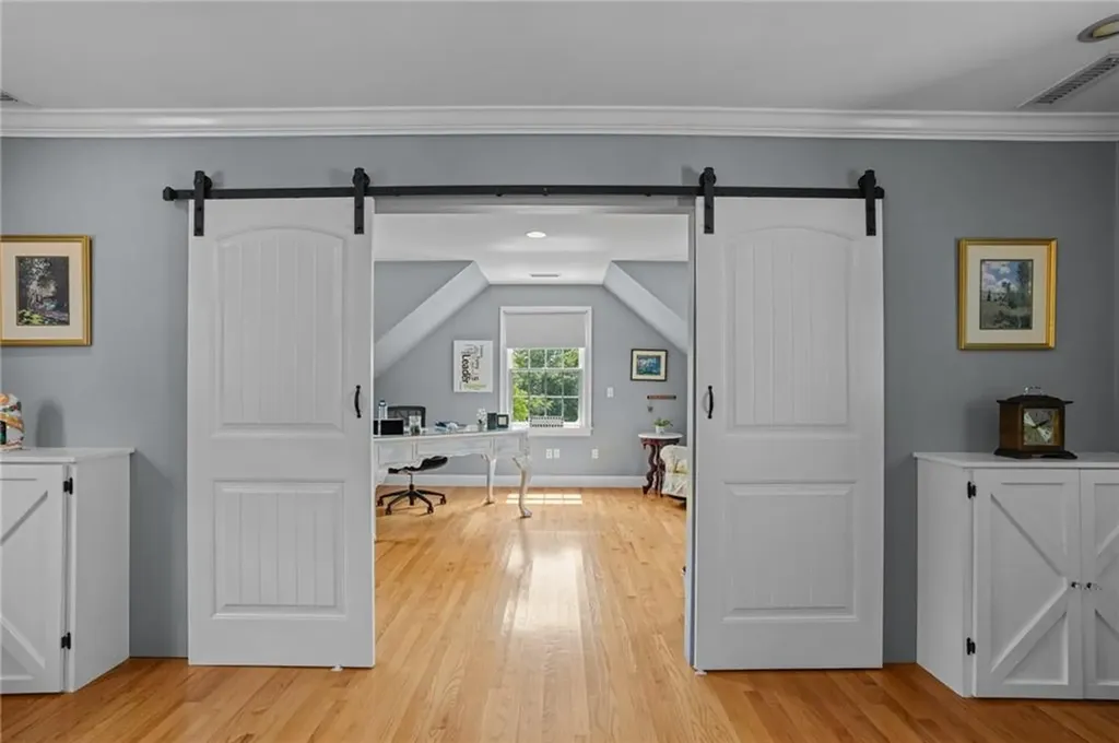 10 Casey Drive Bristol RI 02809