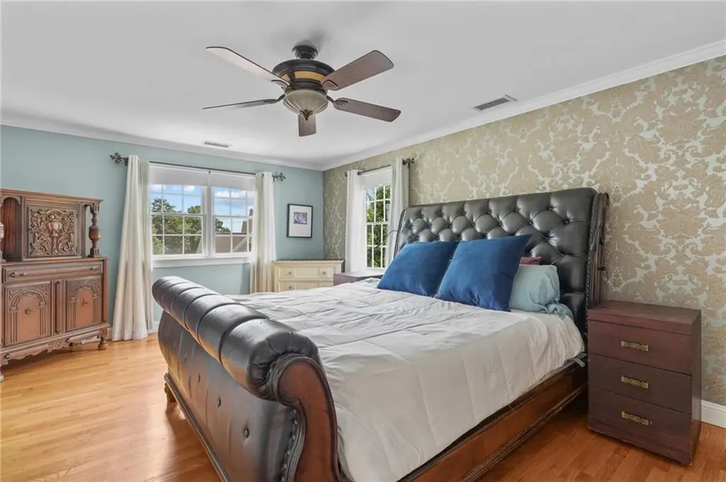 10 Casey Drive Bristol RI 02809