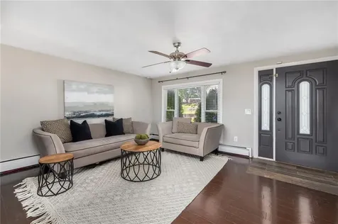 2 Vera Street Cranston RI 02920