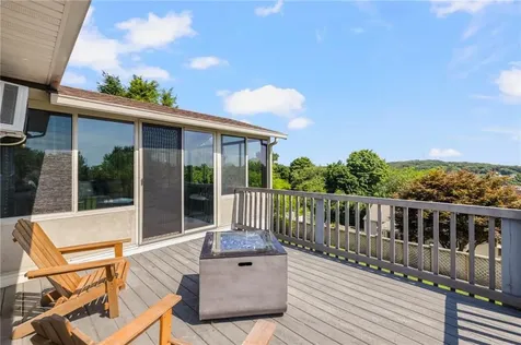 2 Vera Street Cranston RI 02920