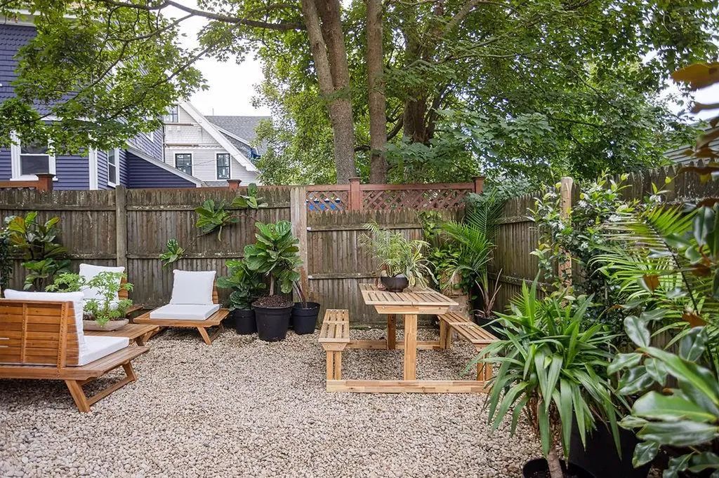 519 Spring Street Newport RI 02840