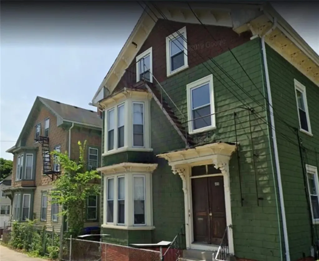 49 Diamond Street Providence RI 02907
