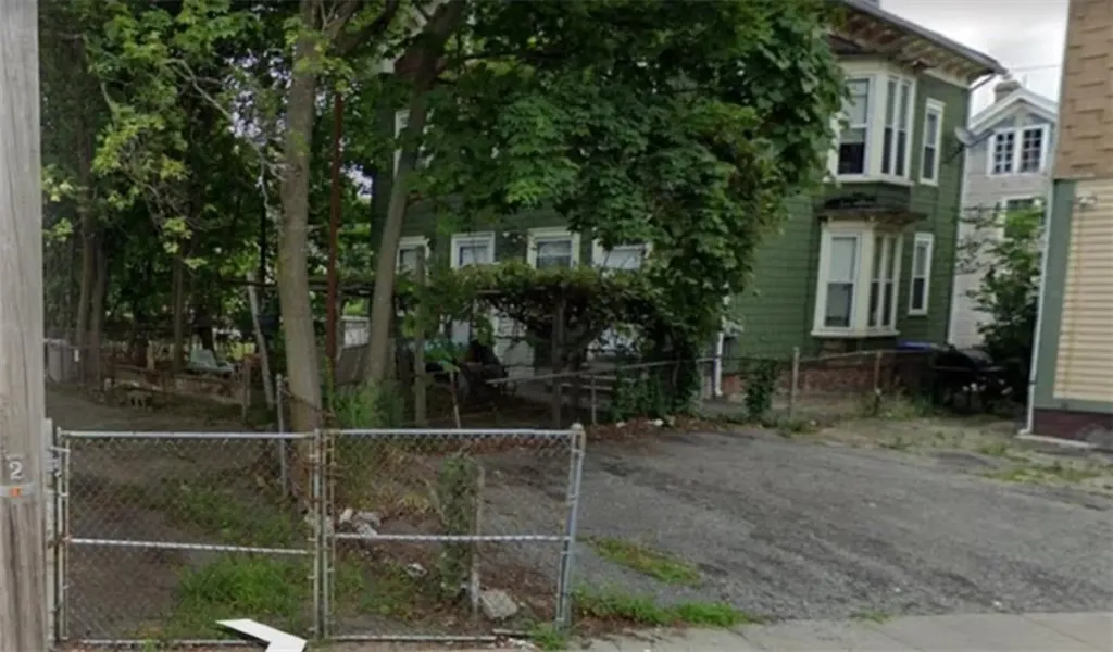 49 Diamond Street Providence RI 02907