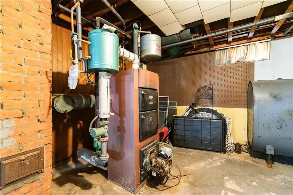30 Columbine Avenue Pawtucket RI 02861