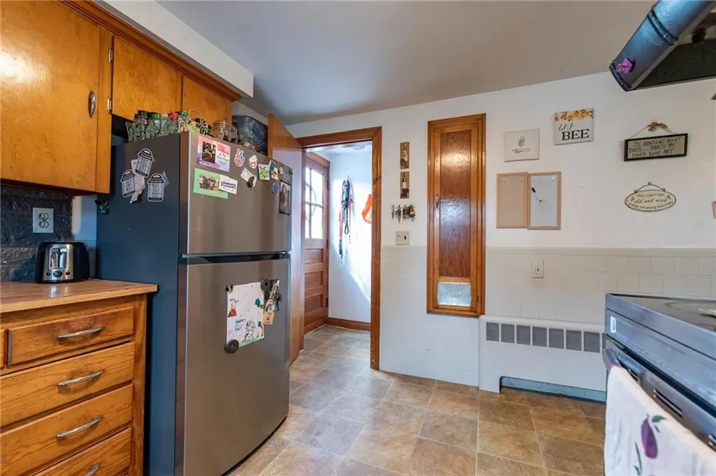 30 Columbine Avenue Pawtucket RI 02861