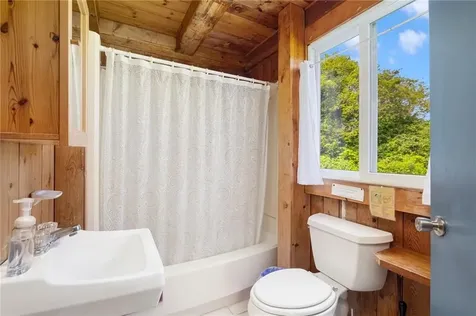 681 Corn Neck Road Block Island RI 02807