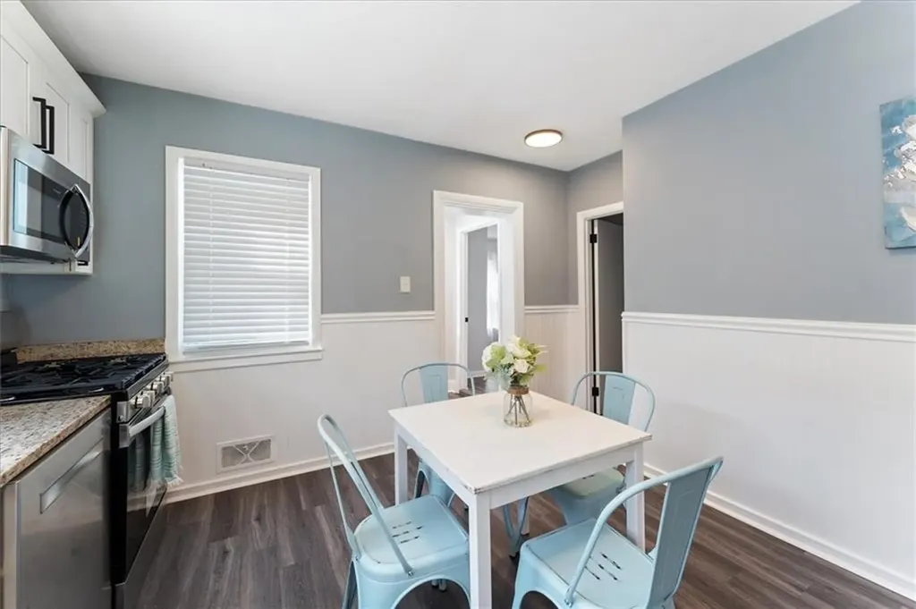 12 Roosevelt Street North Providence RI 02904