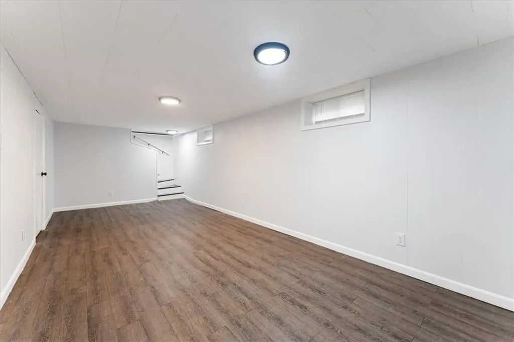 12 Roosevelt Street North Providence RI 02904