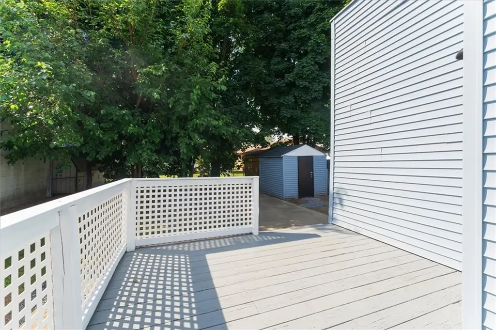12 Roosevelt Street North Providence RI 02904