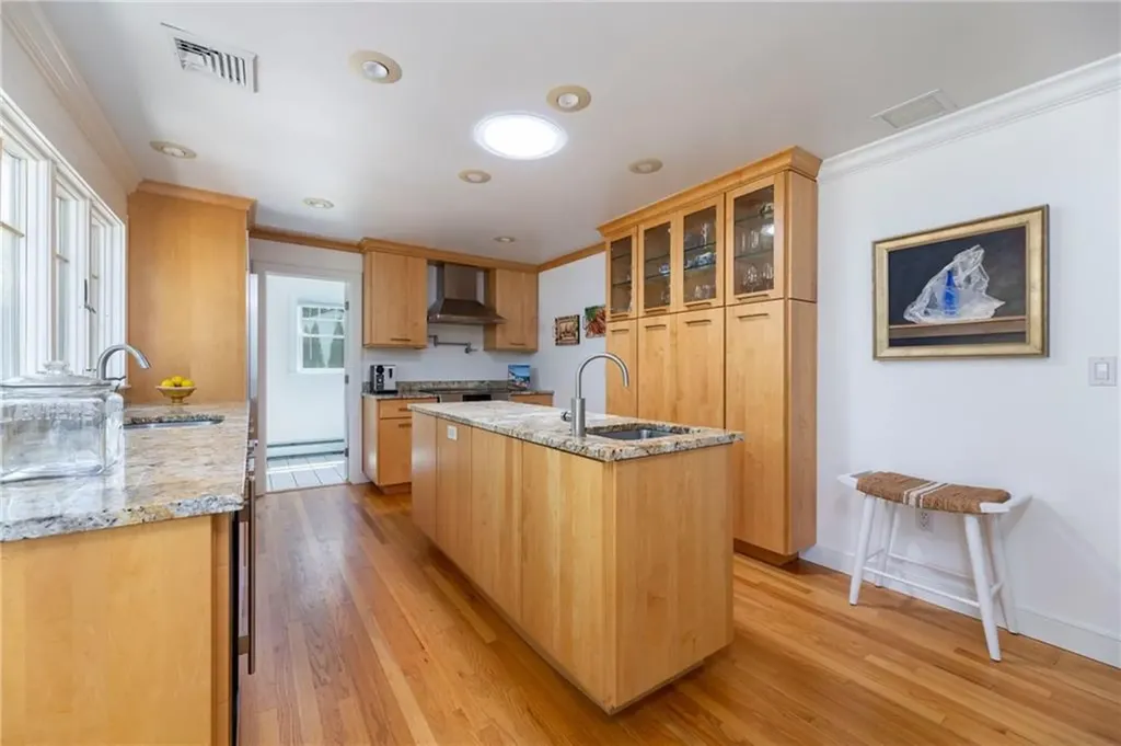 8 Pine Woods Court Westerly RI 02891