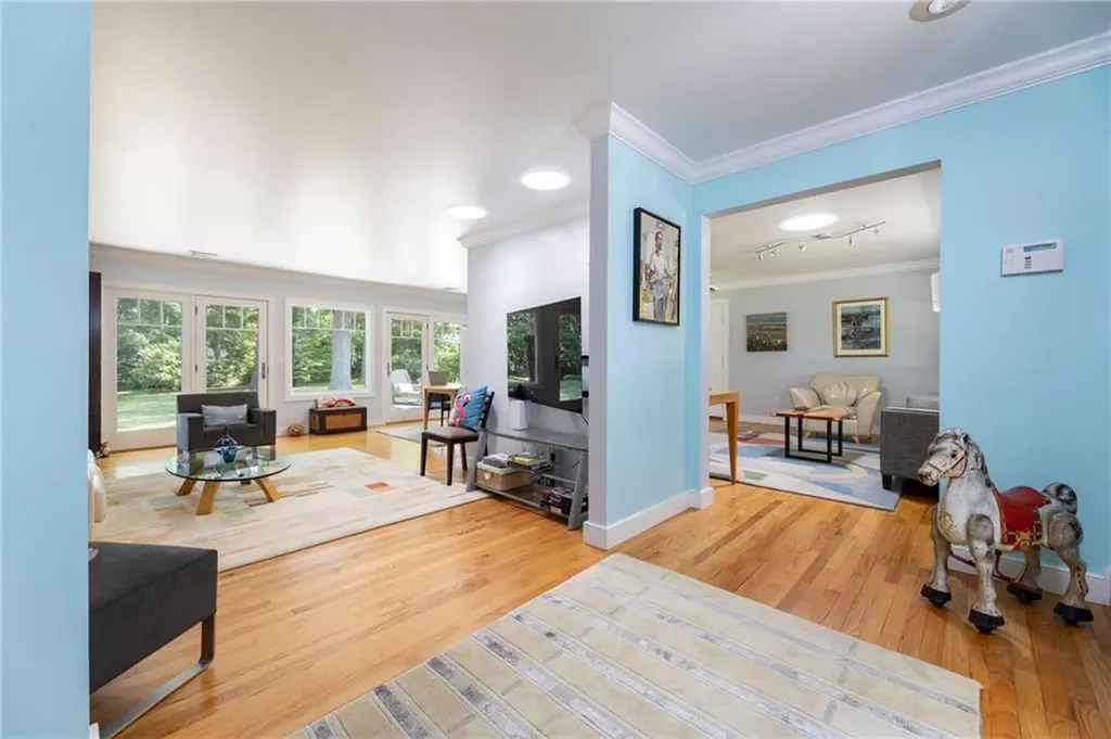 8 Pine Woods Court Westerly RI 02891