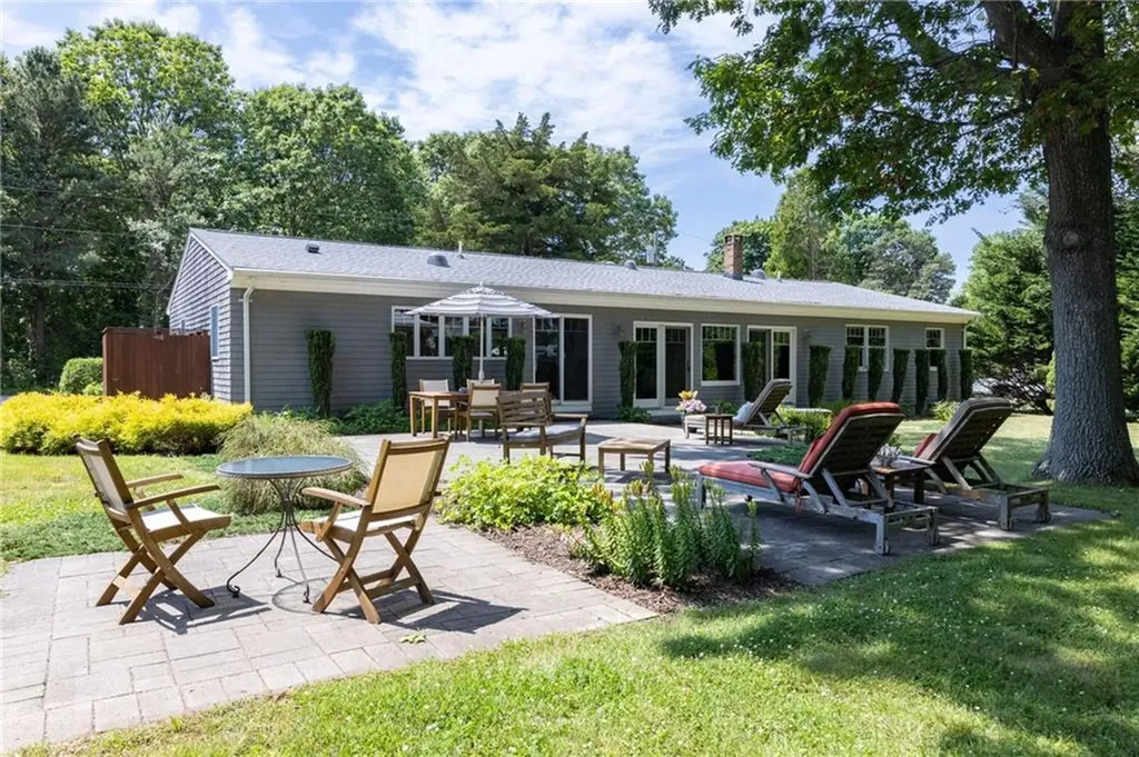8 Pine Woods Court Westerly RI 02891