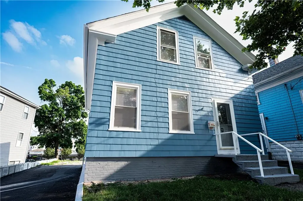 176 Baker Street Providence RI 02905