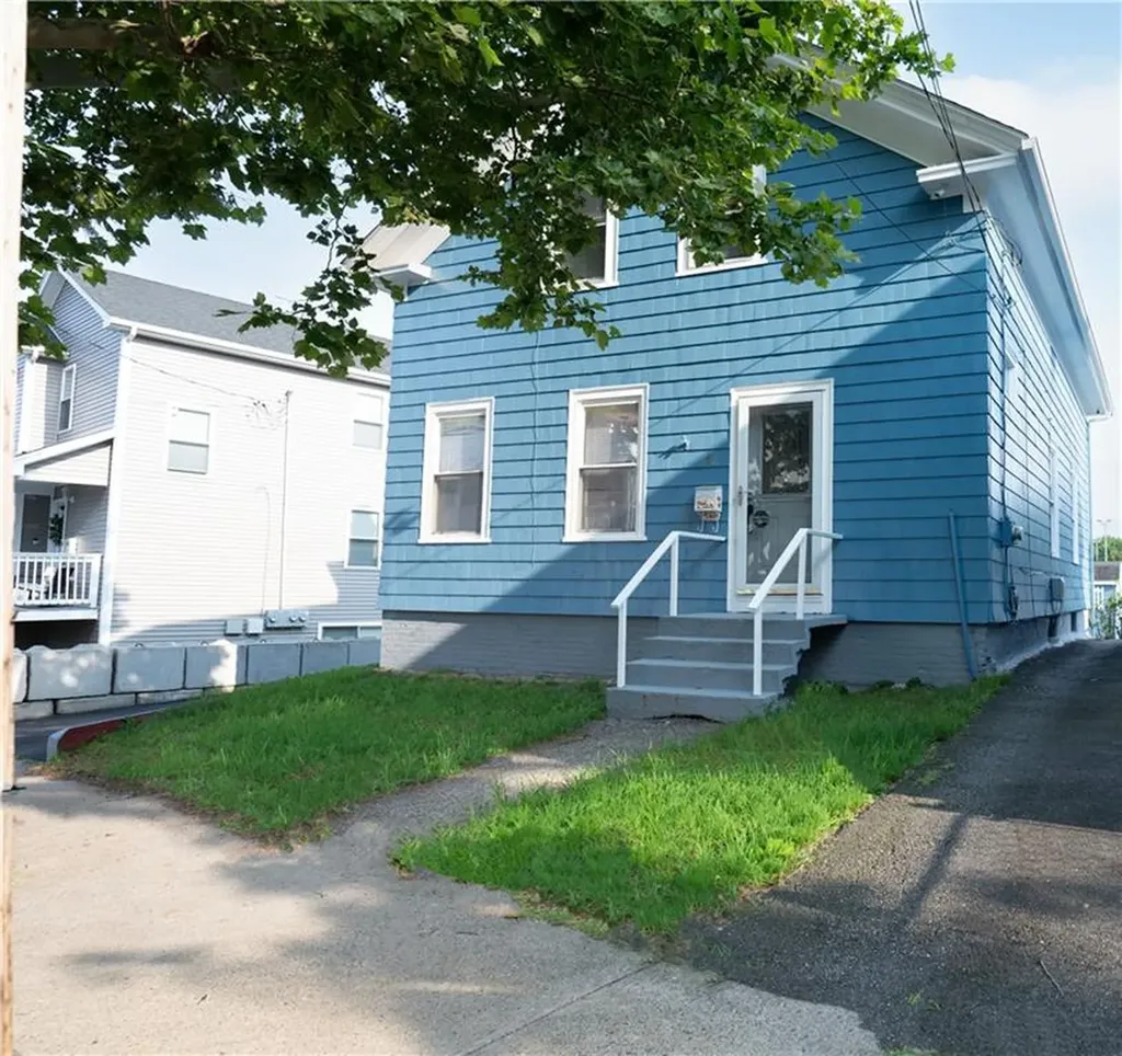 176 Baker Street Providence RI 02905