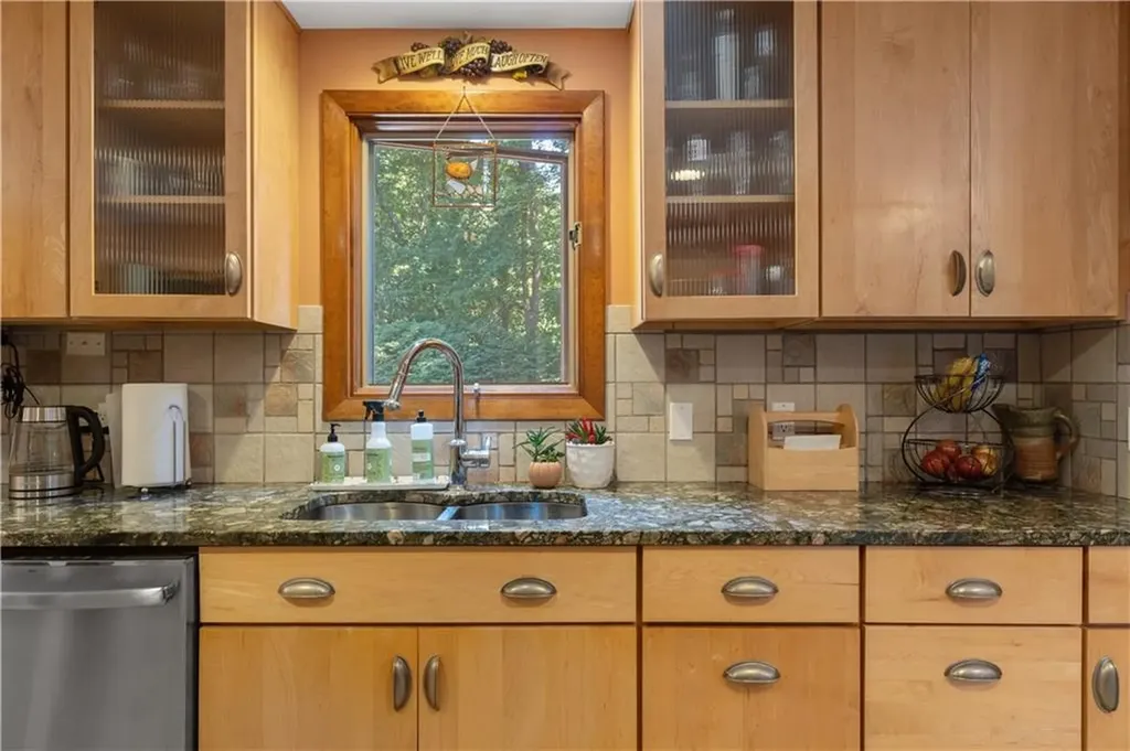 45 West Bay Drive Narragansett RI 02882