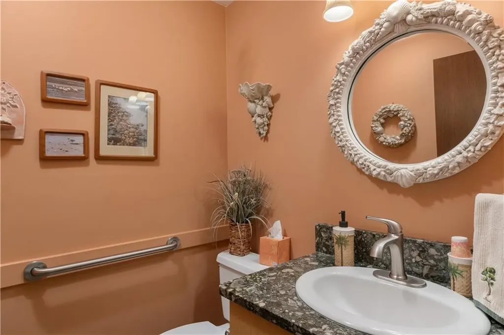 45 West Bay Drive Narragansett RI 02882