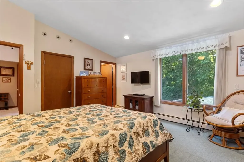 45 West Bay Drive Narragansett RI 02882