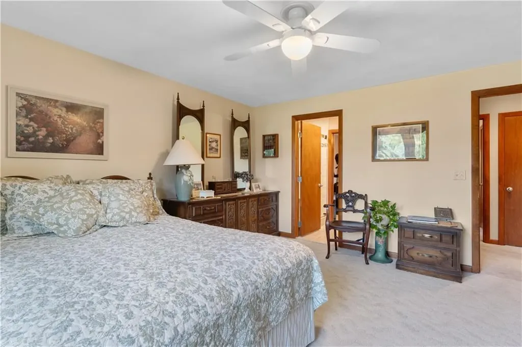45 West Bay Drive Narragansett RI 02882