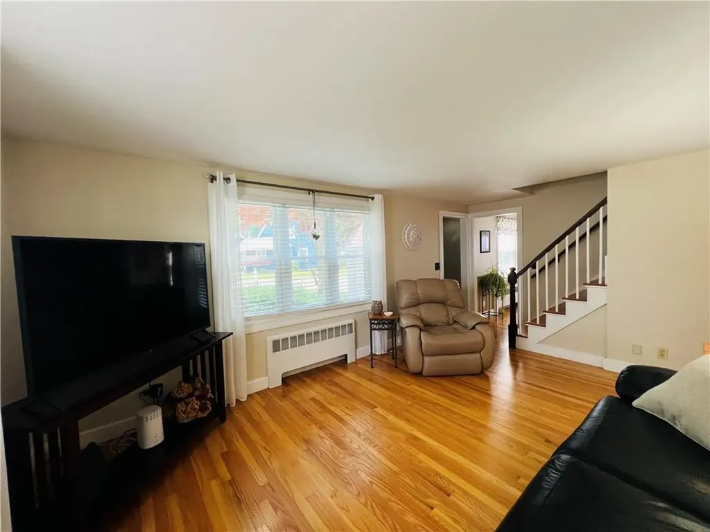 23 Pollett Street Cumberland RI 02864
