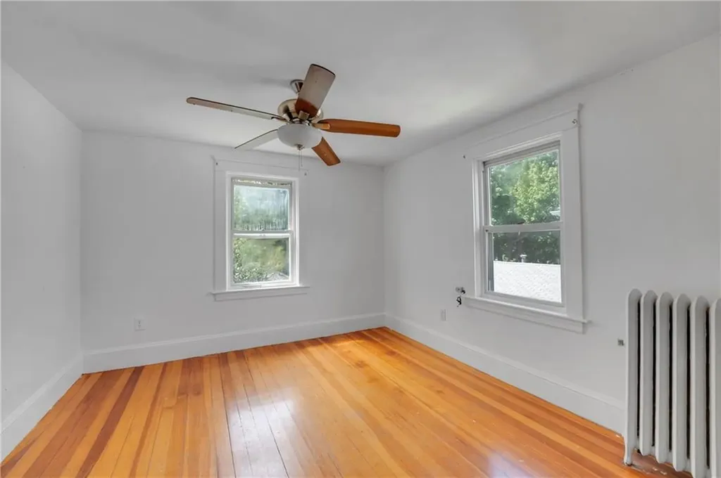 164 Wentworth Avenue Cranston RI 02905