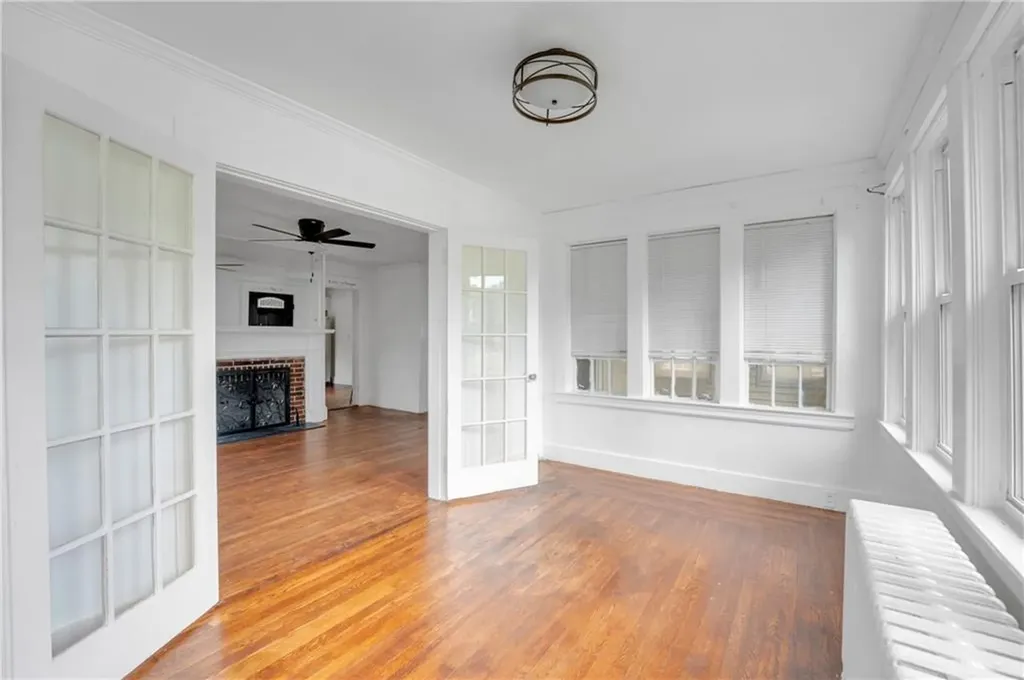 164 Wentworth Avenue Cranston RI 02905