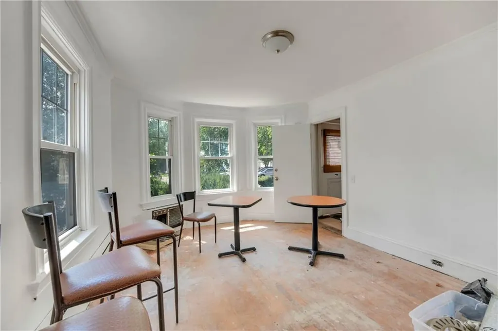 147 Wentworth Avenue Cranston RI 02905