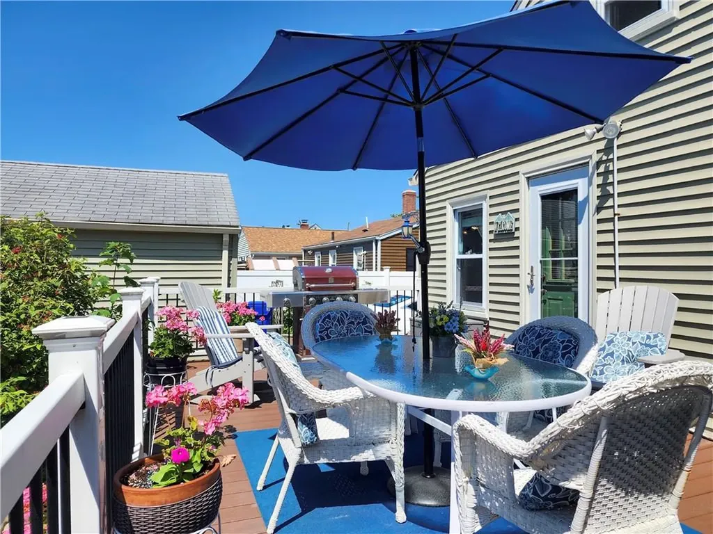 33 Fuller Street Pawtucket RI 02861