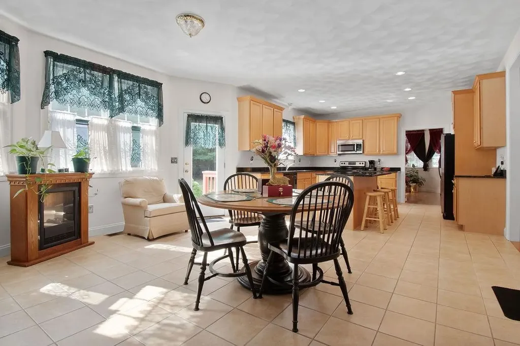 16 Northup Plat Road Coventry RI 02816