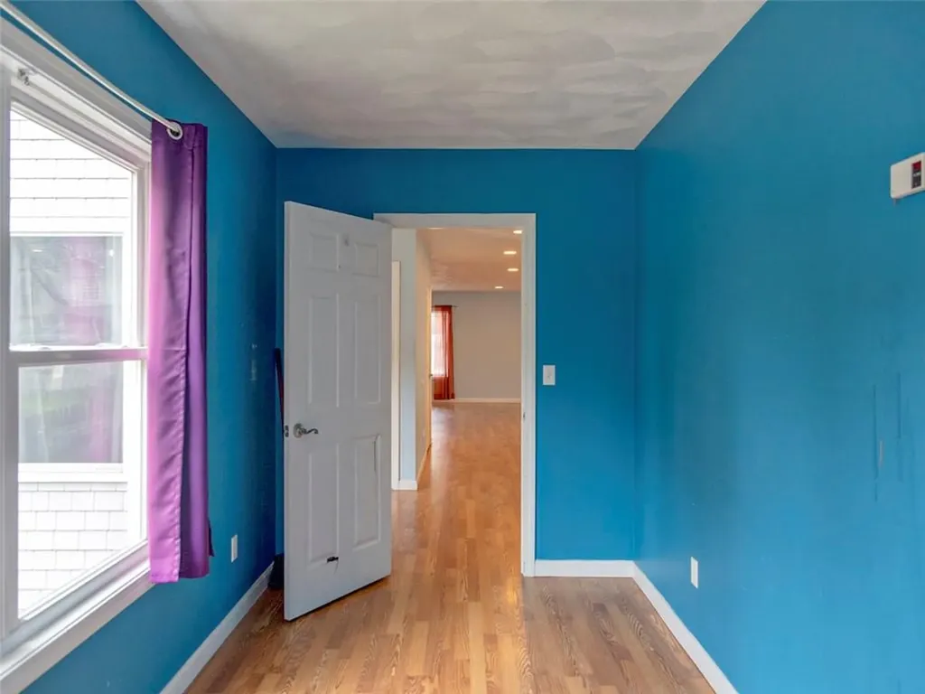 192 Midget Avenue Warwick RI 02886
