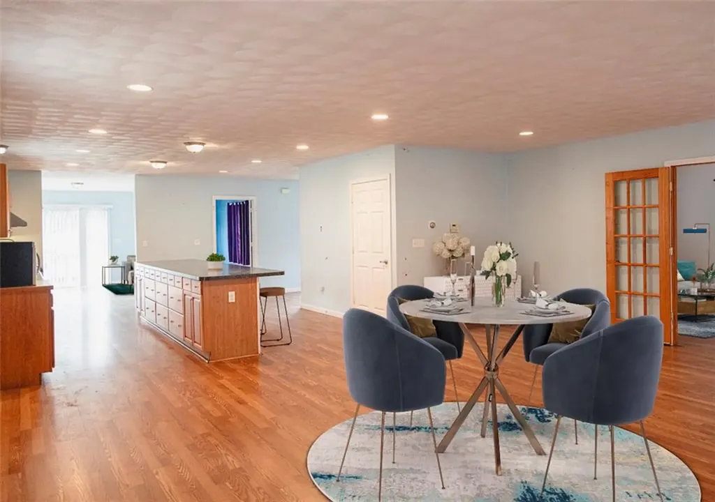 192 Midget Avenue Warwick RI 02886