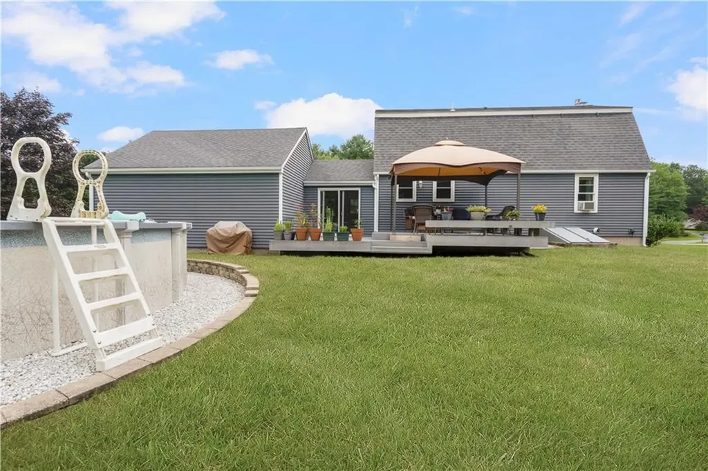 73 Laurel Road Charlestown RI 02813