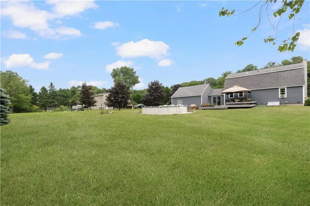 73 Laurel Road Charlestown RI 02813