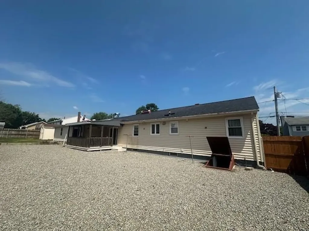 156 Hazelton Street Cranston RI 02920