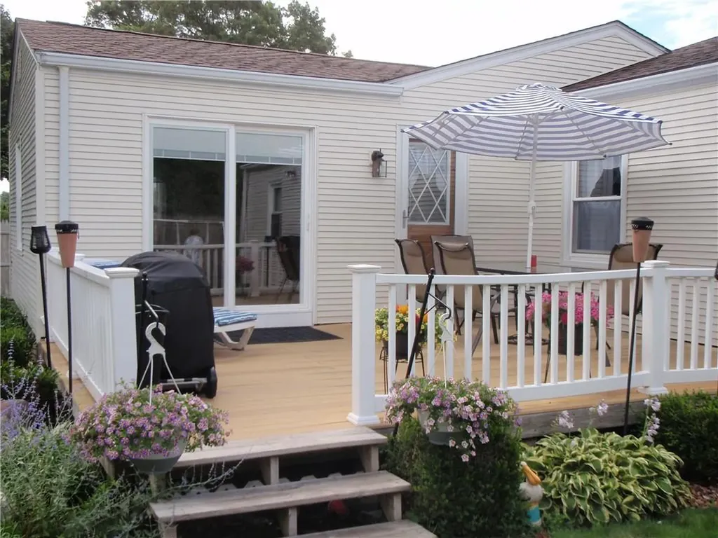 55 Maude Avenue Coventry RI 02816