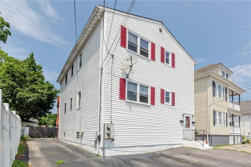 47 49 Maynard Street Providence RI 02909