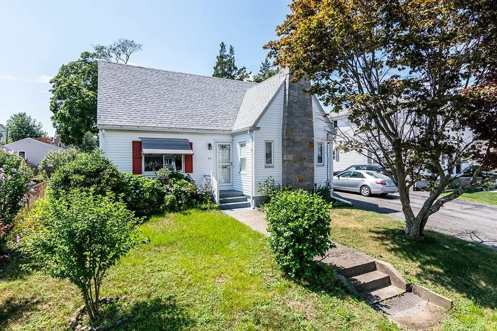 231 Grace Street Cranston RI 02910