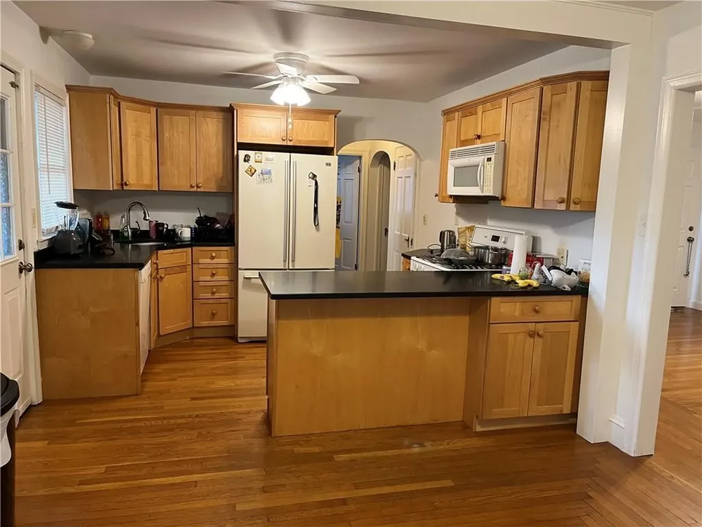 153 Oswald Street Pawtucket RI 02861